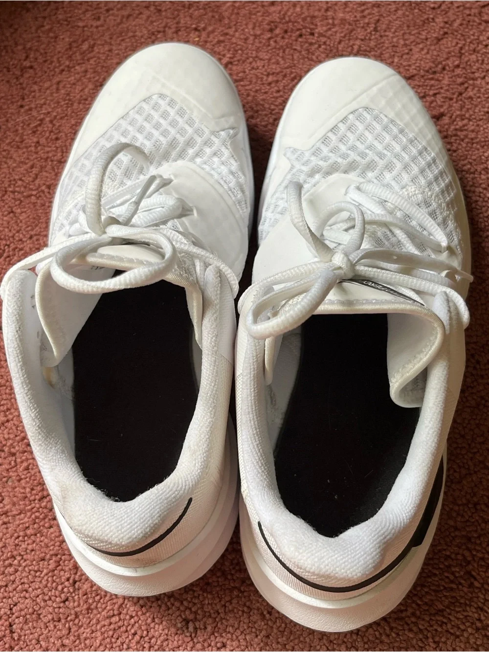 White Athletic volleyball shoes,brand new never worn.